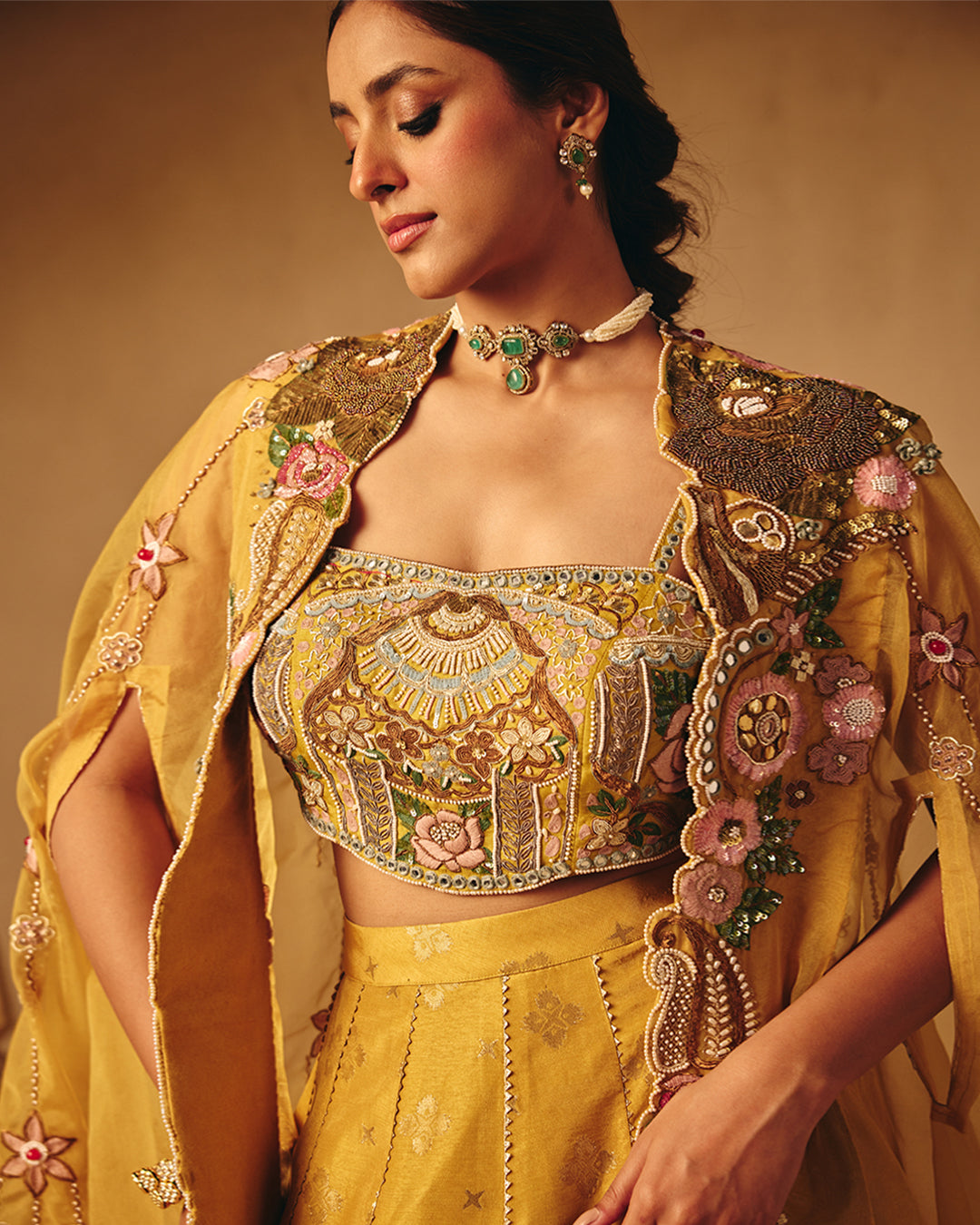 Mellow Mustard Cape set