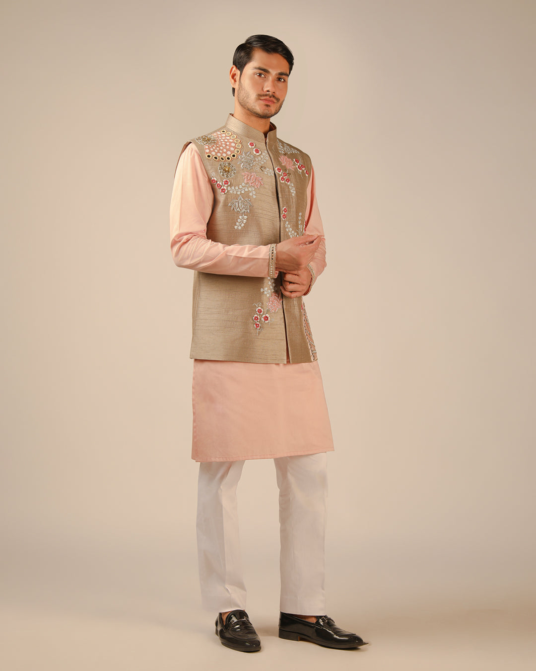 Noorani Blossom Kurta Set