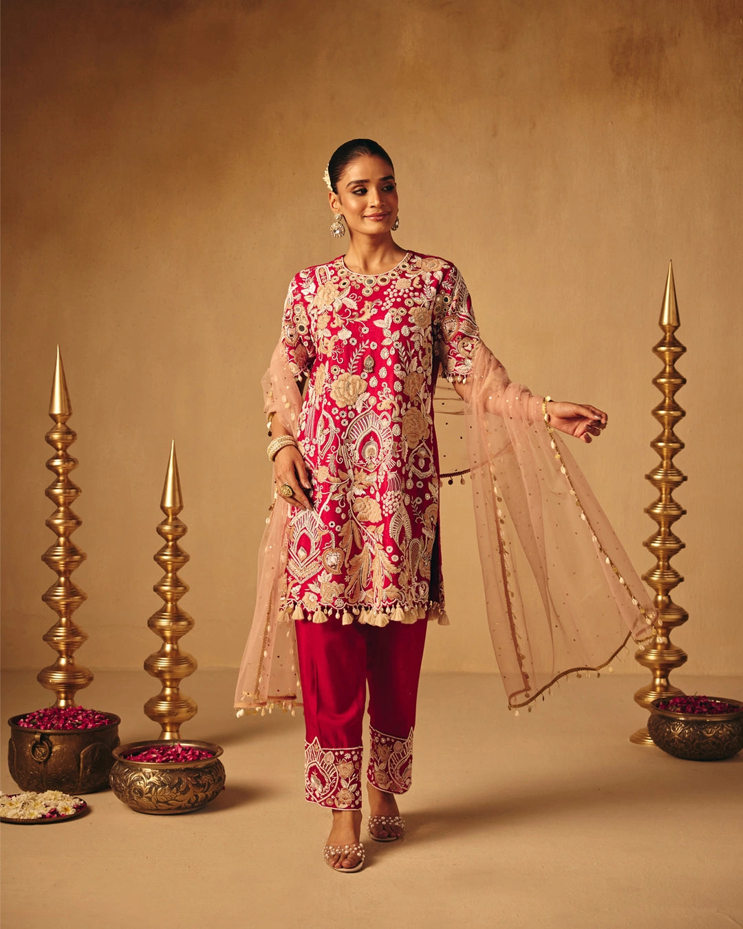 Taara Red suit set