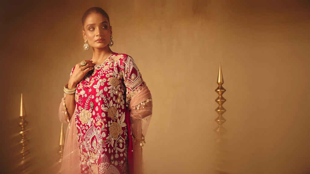 Taara Red suit set